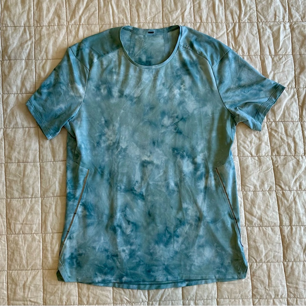 Lululemon Performance Short-Sleeve Shirt with Reflective Detailing
